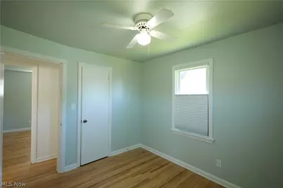187 Helena Drive, Struthers, OH 44471 - Photo 9