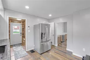 608 Clark St, Cambridge, OH 43725 - Photo 21
