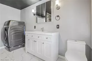 608 Clark St, Cambridge, OH 43725 - Photo 27