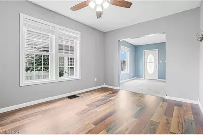 608 Clark Street, Cambridge, OH 43725 - Photo 17