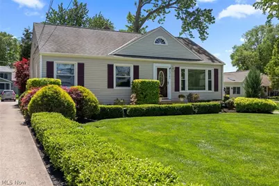 33161 Lake Road, Avon Lake, OH 44012 - Photo 5