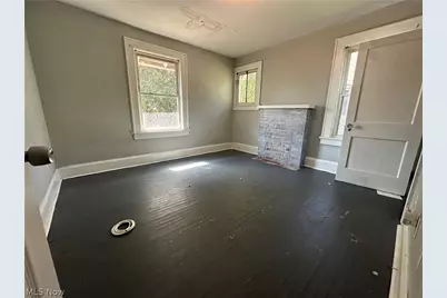 1438 Rowland Avenue NE, Canton, OH 44705 - Photo 7