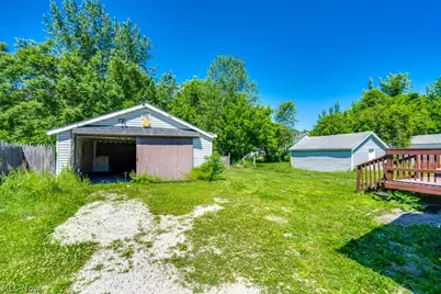 36 21st Street NW, Barberton, OH 44203 - Photo 7