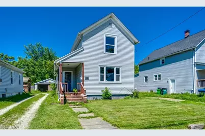 36 21st Street NW, Barberton, OH 44203 - Photo 1