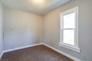 36 21st St NW, Barberton, OH 44203 - Photo 15