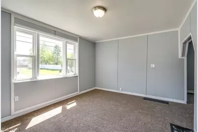 36 21st Street NW, Barberton, OH 44203 - Photo 9