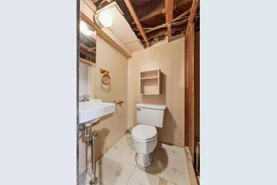 829 Indian Trail, Akron, OH 44314 - Photo 25