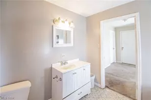 126 14th St NW, Barberton, OH 44203 - Photo 17