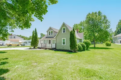1042 Newton Street, Tallmadge, OH 44278 - Photo 3