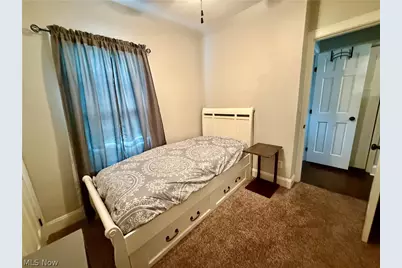 225 29th Street NW, Barberton, OH 44203 - Photo 15