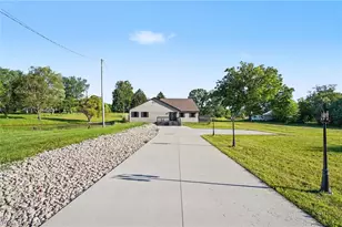 8099 W Western Reserve Rd, Canfield, OH 44406 - Photo 39