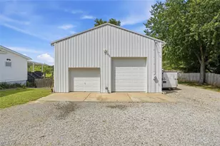 262 W 4th St, Frazeysburg, OH 43822 - Photo 33