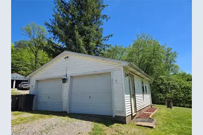 201 Ridgewood Drive, Amsterdam, OH 43903 - Photo 3