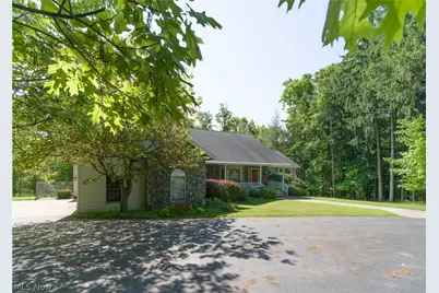 8745 Broadview Road, Grandview Heights, OH 44147 - Photo 39