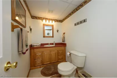 8745 Broadview Road, Grandview Heights, OH 44147 - Photo 21