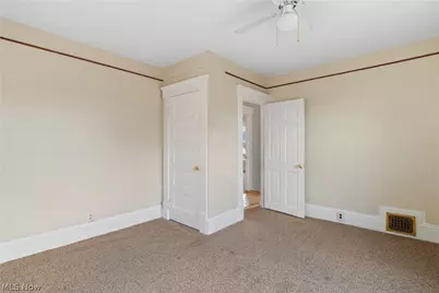 2329 Winfield Way NE, Canton, OH 44705 - Photo 23