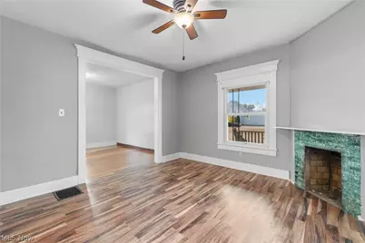 2329 Winfield Way NE, Canton, OH 44705 - Photo 7
