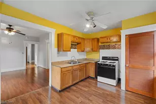 2329 Winfield Way NE, Canton, OH 44705 - Photo 15