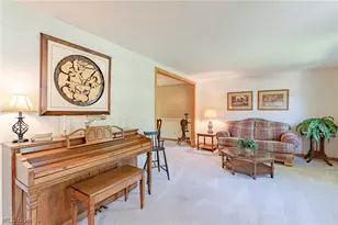 4680 Treetop Dr, Copley, OH 44321 - Photo 5