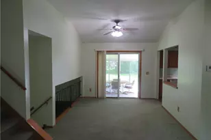 34042 Luanne Dr, North Ridgeville, OH 44039 - Photo 5