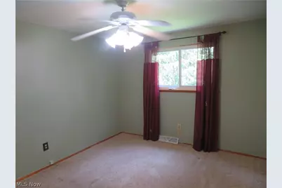 34042 Luanne Drive, North Ridgeville, OH 44039 - Photo 13