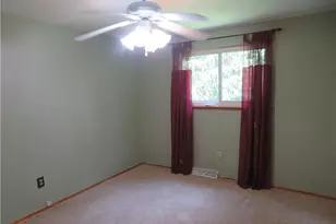 34042 Luanne Dr, North Ridgeville, OH 44039 - Photo 13