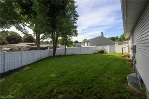 1310 Nottingham Square NE, Bolivar, OH 44612 - Photo 11