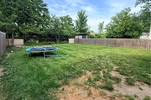 136 Sheriff St, Elyria, OH 44035 - Photo 11