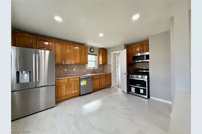 4515 Pershing Avenue, Parma, OH 44134 - Photo 3