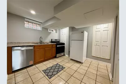 4515 Pershing Avenue, Parma, OH 44134 - Photo 5