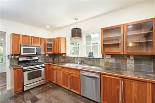 163 Edgerton Rd, Akron, OH 44303 - Photo 9