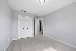 9470 Aquila Ct, Grandview Heights, OH 44147 - Photo 25