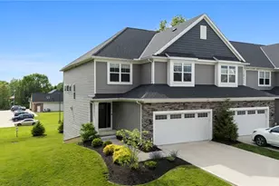 9470 Aquila Ct, Grandview Heights, OH 44147 - Photo 35