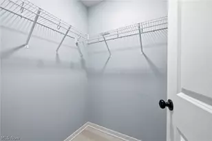 9470 Aquila Ct, Grandview Heights, OH 44147 - Photo 23