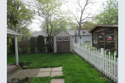 173 Forest Boulevard, Avon Lake, OH 44012 - Photo 3