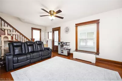 159 N Lyman Street, Wadsworth, OH 44281 - Photo 5