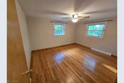 826 E Highland Avenue, Wooster, OH 44691 - Photo 9