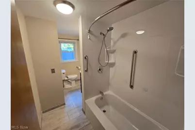 826 E Highland Avenue, Wooster, OH 44691 - Photo 11