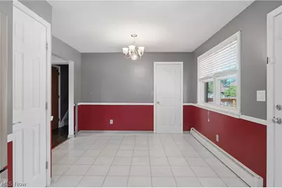 3610 Darien Avenue NW, Canton, OH 44718 - Photo 11