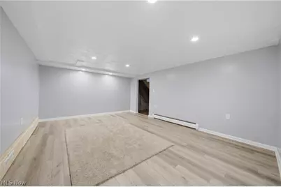 3610 Darien Avenue NW, Canton, OH 44718 - Photo 27