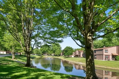 9588 Fernwood Drive, Olmsted Falls, OH 44138 - Photo 25