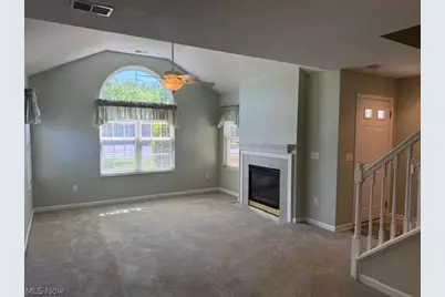 1402 Willow Brook Drive NE, Warren, OH 44483 - Photo 9