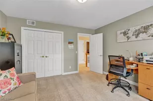 7937 Pinehurst Dr, Kirtland, OH 44094 - Photo 27