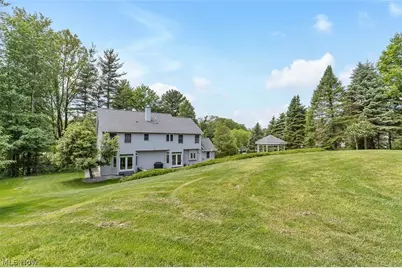 7937 Pinehurst Drive, Kirtland, OH 44094 - Photo 31