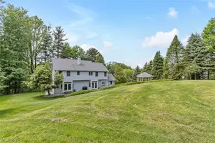 7937 Pinehurst Dr, Kirtland, OH 44094 - Photo 31