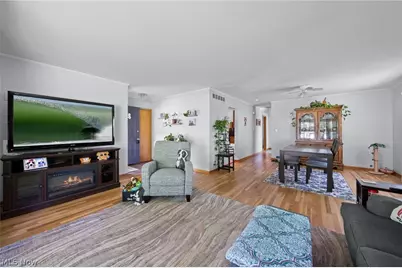 616 Plainfield Road, Akron, OH 44312 - Photo 3