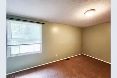 3863 Lake Run Boulevard, Stow, OH 44224 - Photo 9