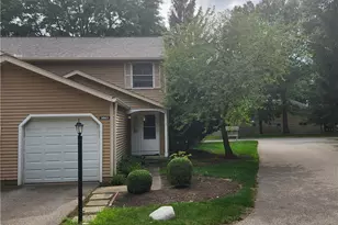 3863 Lake Run Blvd, Stow, OH 44224 - Photo 1