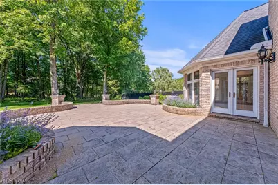 298 Village Drive, Grandview Heights, OH 44147 - Photo 43