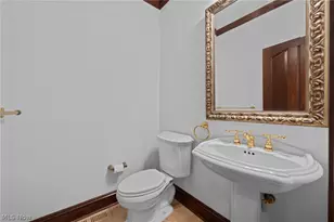 298 Village Dr, Grandview Heights, OH 44147 - Photo 27